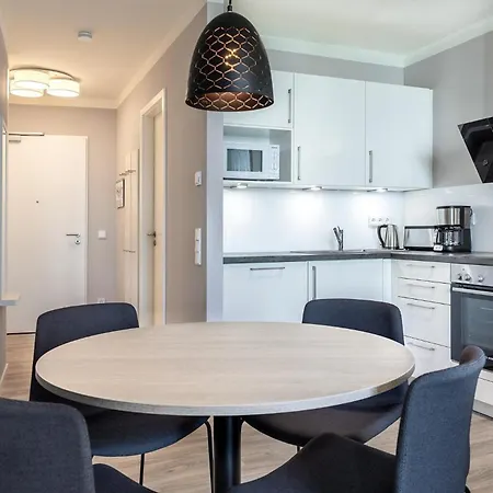 Godewindpark Deluxe-apartment 1-07 Mit West-loggia リューベック